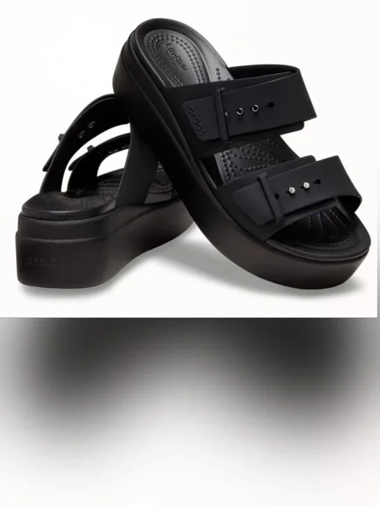 Crocs Brooklyn Buckle Low Wedge Sandal Size 10
