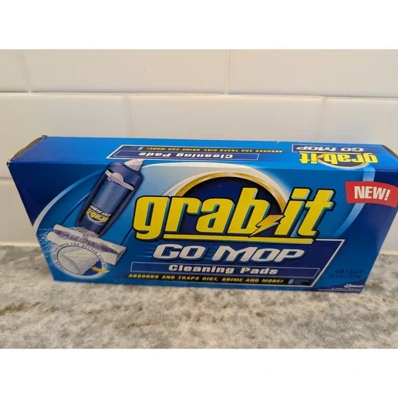 DISCONTINUED Johnson Grab It Go Mop Cleaning Pads Refill 6 Pads