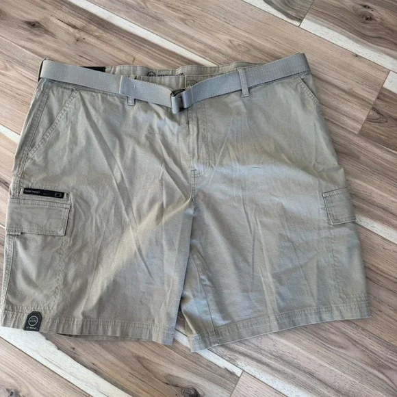 Weatherproof Everyday Cargo Shorts Mens‎ 44W Beige Belted Cell Phone Pocket