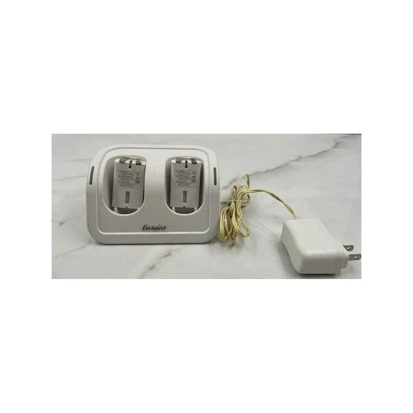 Energizer PL-7522 Double Charging Station For Wii Remote Controls with Two Packs
