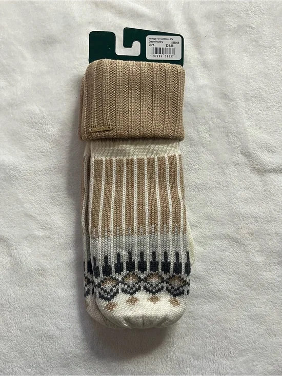 L.L Bean heritage fair Isle mittens womens Beige/White Pattern One Size