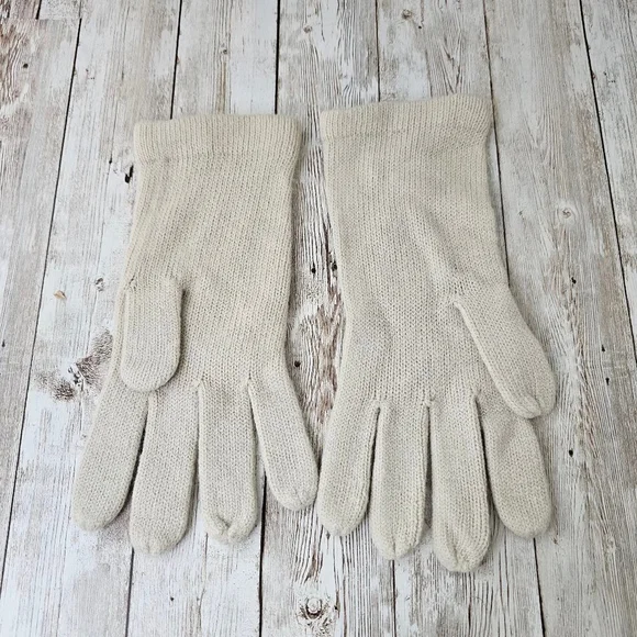Women's New York & Company Beige Gloves