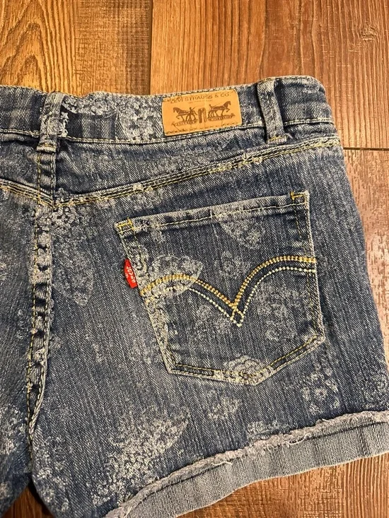 Levi's Girls 16 Light Blue Denim Shorts