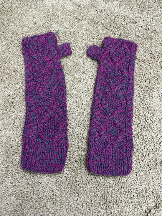Urban Outfitters Purple & Teal Knit Fingerless Mittens