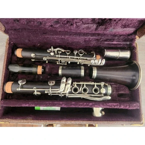 Vtg Noblet Paris Andre Chabot Black Wooden Clarinet + hard case/velvet liner