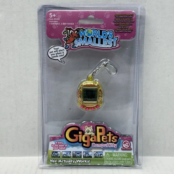 New Giga Pets Worlds Smallest CompuKitty Keychain Toy‎ Tamagotchi Mini Kitty Cat
