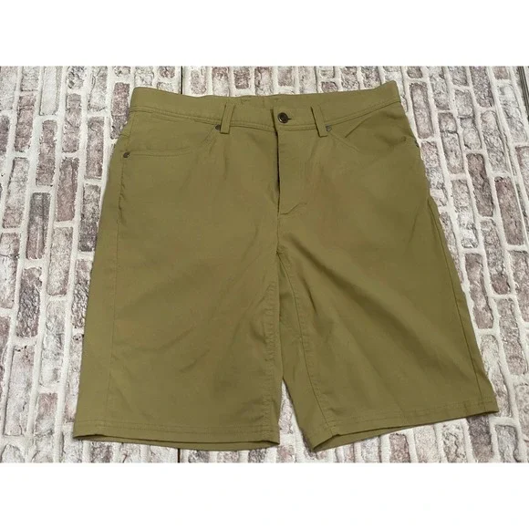 L.L. Bean Shorts Venture Stretch 5 Pocket 32 Men 10
