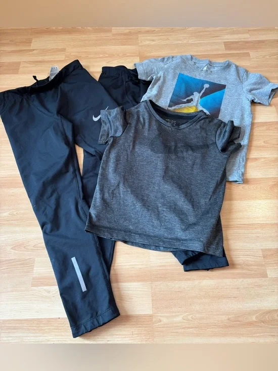 Nike‎ Black Running Tights and Nike Tees
