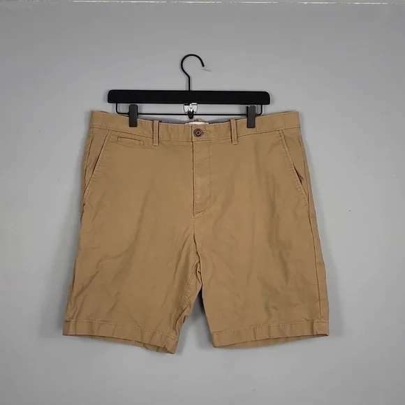 Original Penguin Men's Slim Fit Flat Front Khaki Shorts