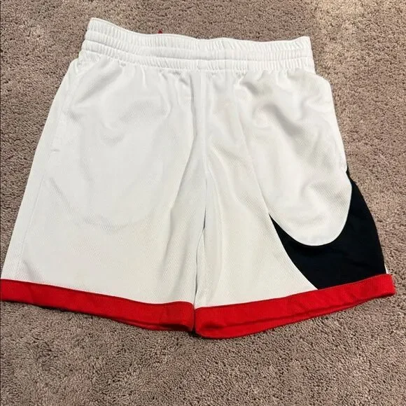 Youth Nike Dri-Fit shorts! White size medium great condition