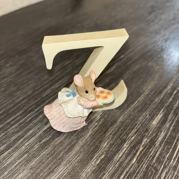 Peter Rabbit Alphabet Figurine Enesco 2005 Letter Z Beatrix Potter Appley Dapply