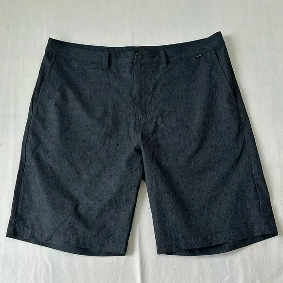 Travis Mathew Golf Shorts Men's Grey/blue/black Tonal Print‎ Size 38