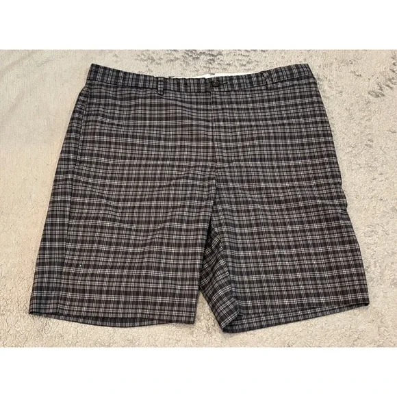 Greg Norman Mens Black White Plaid Golf Shorts Size 36 Performance Stretch Shark