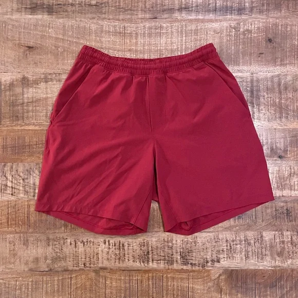 Lululemon Pace Breaker Shorts 7”
