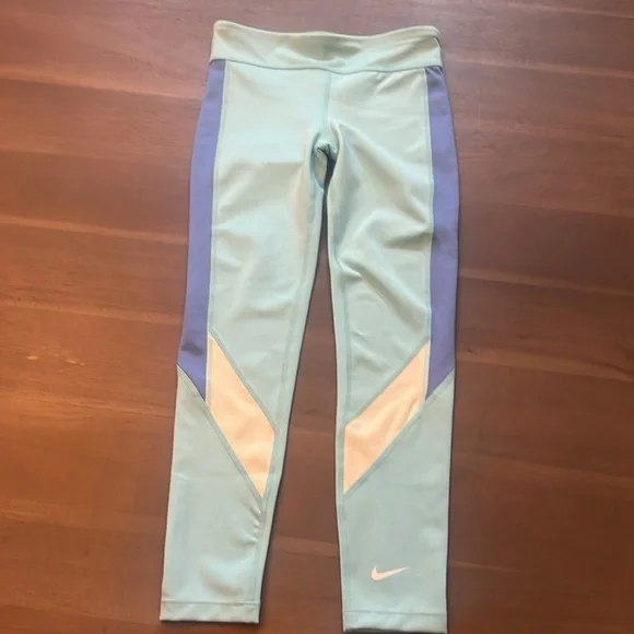 Nike leggings like new size S 8-10