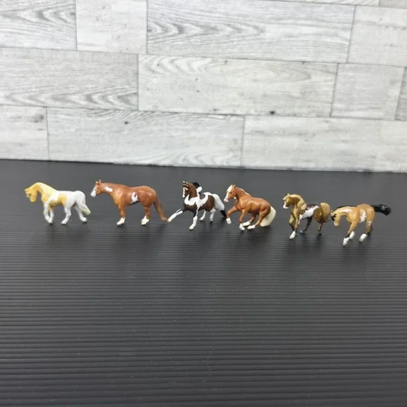 Vintage Breyer Mini Whinnies, Lot Of 6 Miniature Horse Figures Collectibles Mode