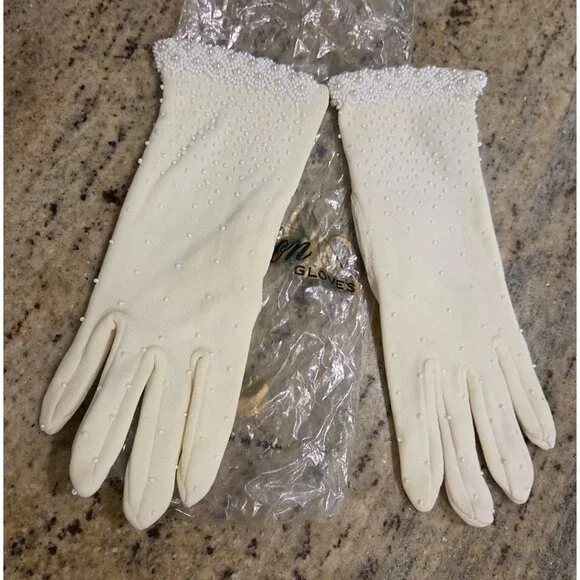 New! Vintage Women's One Size Stretch Nylon Yellow Formal Gloves Beaded Pearly