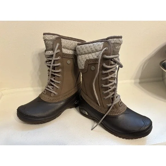 The North Face Women's Shellista II Mid 'Split Rock Brown' Winter Boots size 6