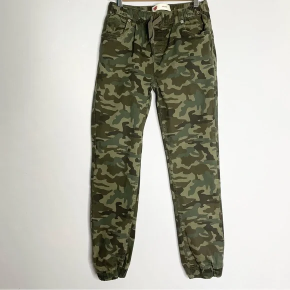 LEVI’S LEVI STRAUSS & CO. Girl’s Camouflage Joggers