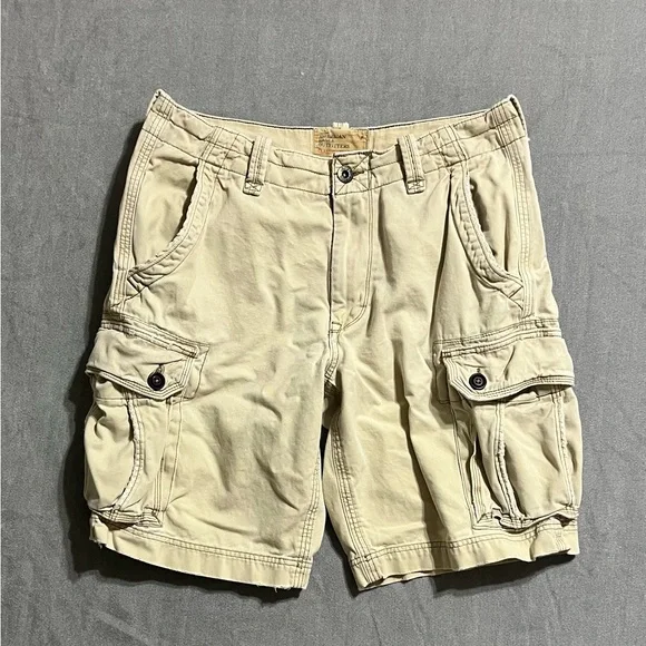 American Eagle Outfitters Beige Cargo Shorts Y2K‎