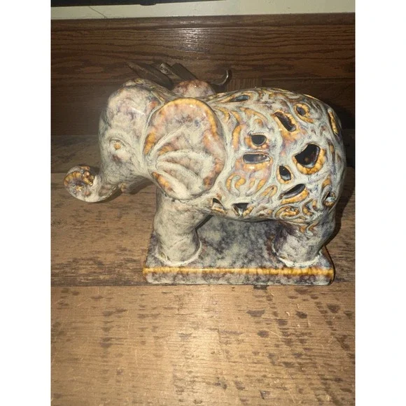 Vintage Decorative Ceramic Elephant Approx‎ 6