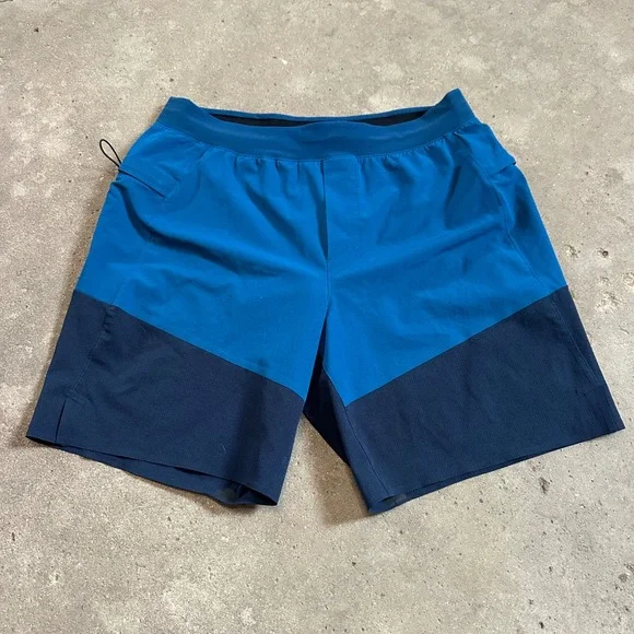 Lululemon Athletic Namaste At the Beach Shorts Men Large Blue Navy 8