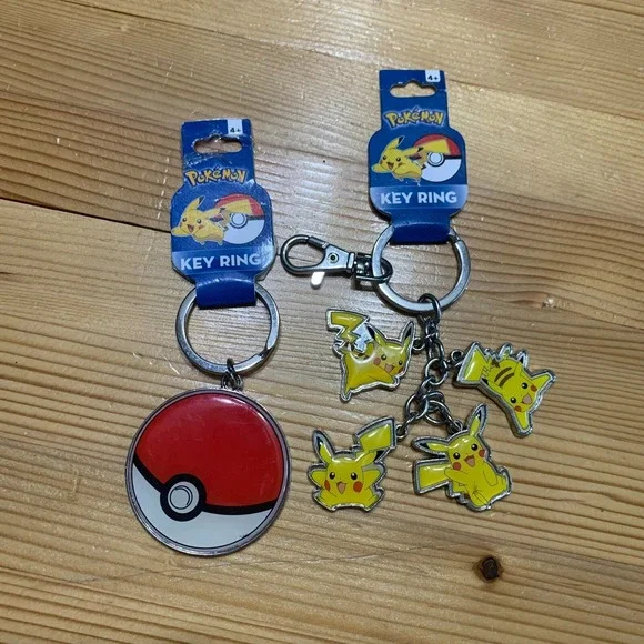 Nintendo Pokemon Pikachu Poke Ball Enamel Key Ring Set 2016 FAB NY New