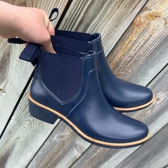Bernardo‎ Rain Boots Women Size 8 Navy Blue Back Bow Chelsea Ankle TE38K