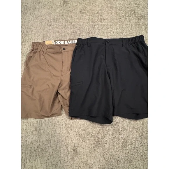Eddie Bauer Flex Waist Tech Shorts Lot Of 2 Pair Large NWT (B1)
