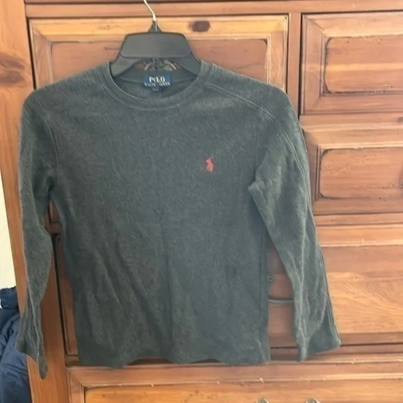 Ralph Lauren EUC Boy’s Gray Thermal Tee Size M (10)