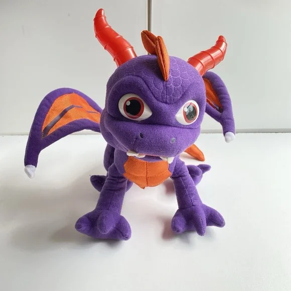 Spyro The Purple Dragon‎ Talking Plush Stuffed Animal Light Up 2012 *READ FLAWS*