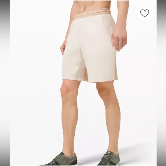 Lululemon Pace Breaker Shorts Size Medium