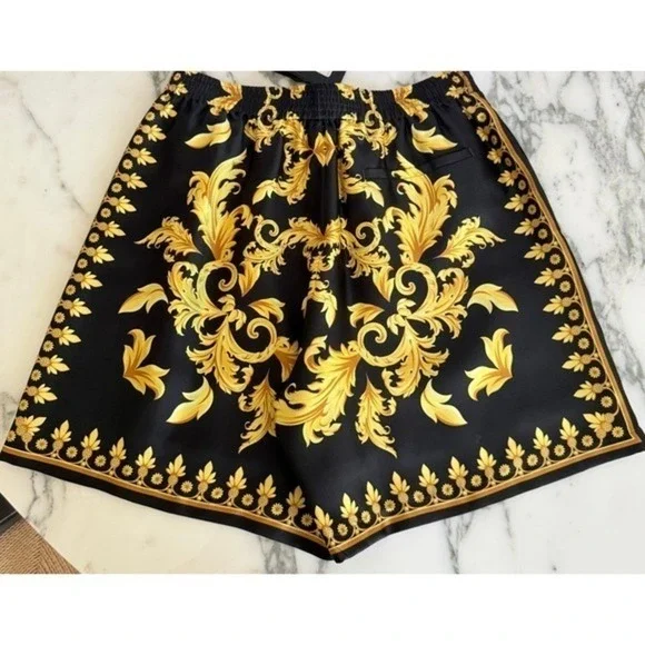 Versace 1010119 Mens 100% Silk Leaf Print Shorts Black Gold Print, sz 54