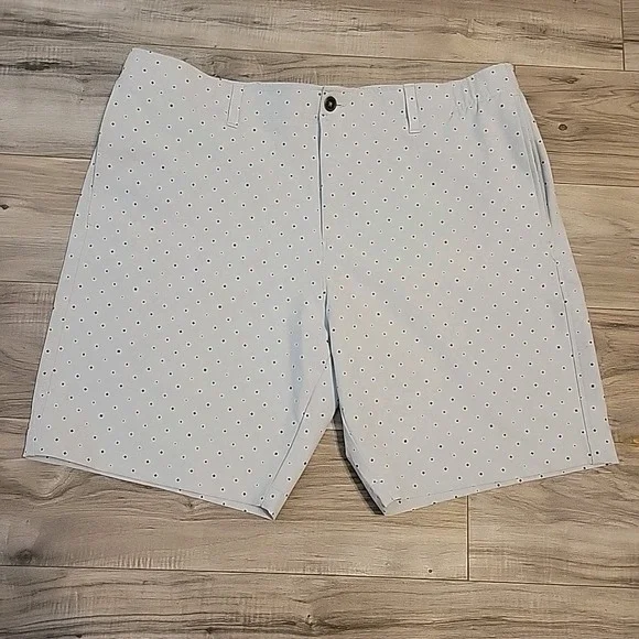 Under‎ Armour UA Match Play Shorts Mens 40 Golf Gray Polka-dot Allover Print