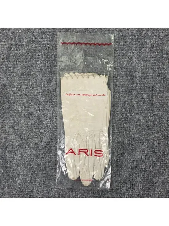 Vintage Aris Gloves Womens 7.5 Off White Leather Unlined Scalloped Wrist 60s