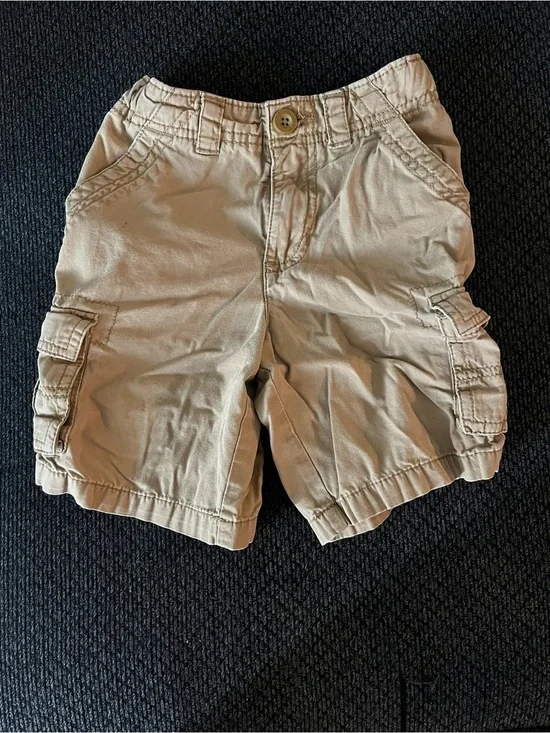Kids Cargo Shorts in Khaki