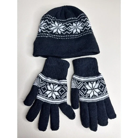 Unisex Snowflake gloves and hat, one size,‎ black/white