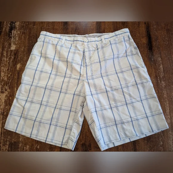 Champions Tour Plaid Good Shorts White & Blue Men's Size 38 Used W Pockets Golf