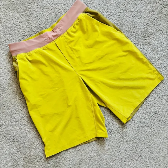 Lululemon T.H.E. Short 9