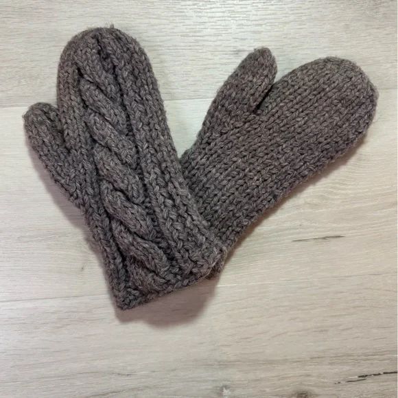 Handcrafted gray cable knit mittens