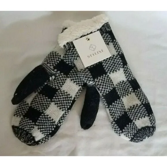 Women's Mittens Sherpa Black Gray & White Buffalo Plaid Winter