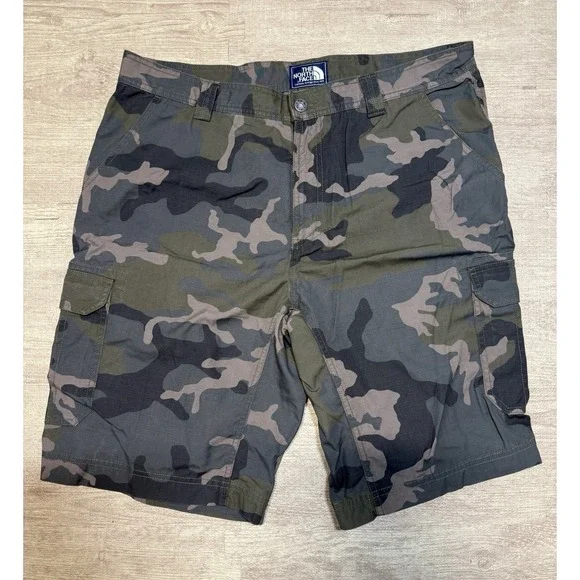 The North Face Cargo Shorts Mens 40 Camo Utility Hiking Outdoor