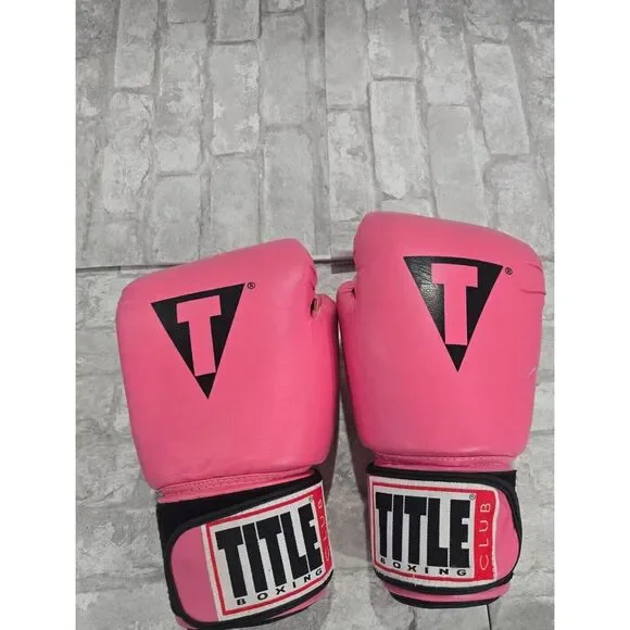 TITLE Club‎ Boxing Pink Black Leather Boxing MMA Gloves Excellent Clean