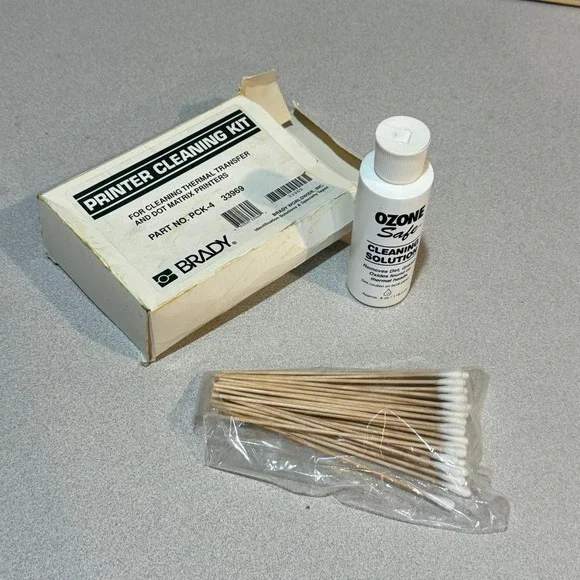 Brady 33969 Thermal Transfer and dot matrix Printer Cleaning Kit 50% full‎