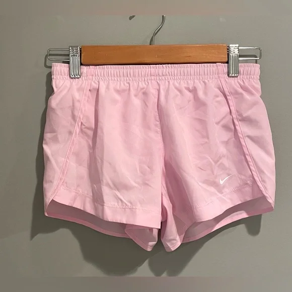 Nike Dri Fit‎ Standard Fit Girls Shorts-Size Med New with Tags