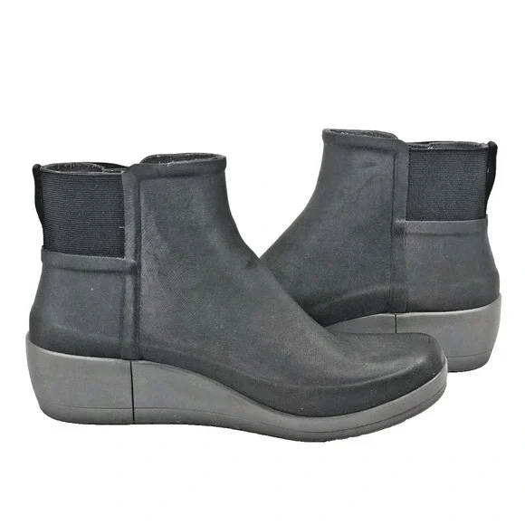 BOGS Bloom Women's Vista Wedge Waterproof Ankle Rain Boots Size 11 Black