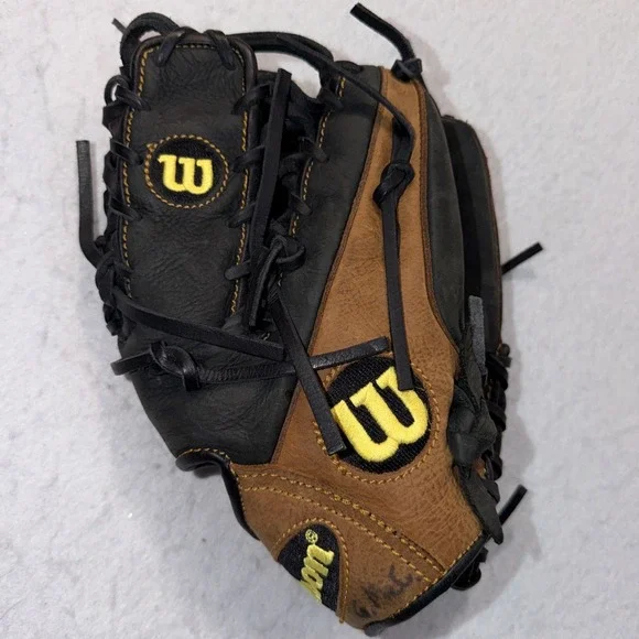 Wilson Pro Soft Yak 11.5 A1500BB0TIF Ecco Leather Baseball Glove Right RHT