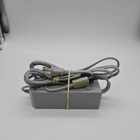 Nintendo Wii OEM Power Supply AC Adapter Cord RVL-002 Tested Working Great Cond.