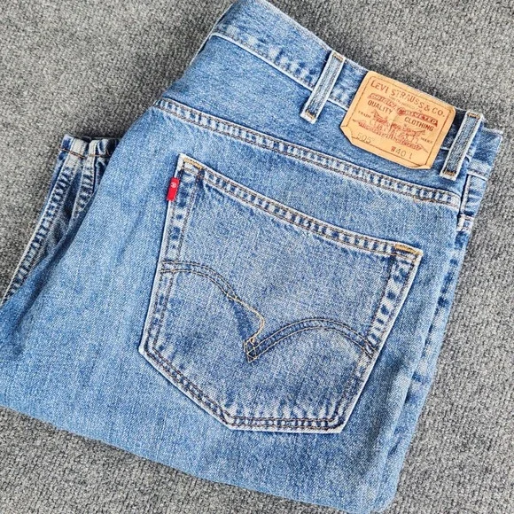 Levis 505 Regular Fit Mens Denim Shorts Medium Wash Blue W40 345052111