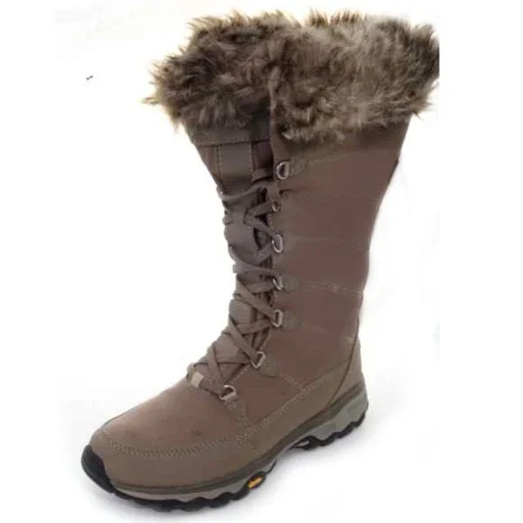 NWOB eddie bauer solstice 2.0 boots winter 200 gram faux fur snow hiking zip 8